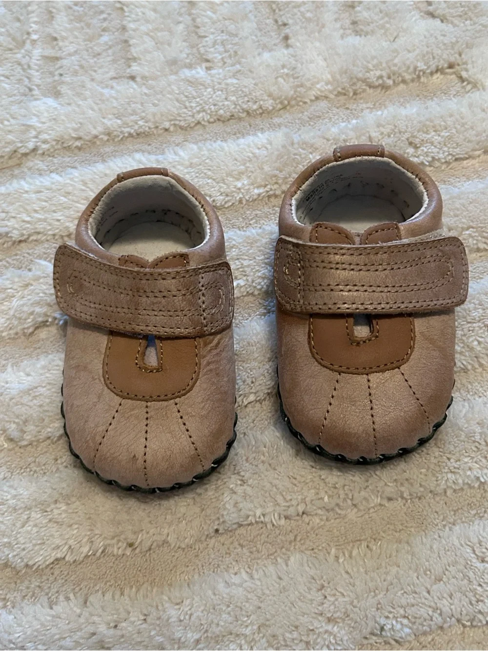 All Leather Pediped Toddler Soft Moccasin Shoes in Light Brown 0-6 Months